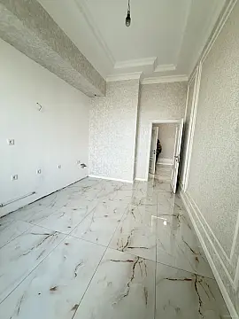 Satılır 2 otaqlı mənzil 71 m²