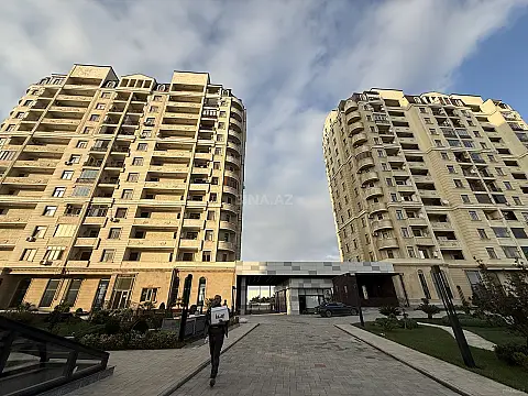 Satılır 2 otaqlı mənzil 71 m²