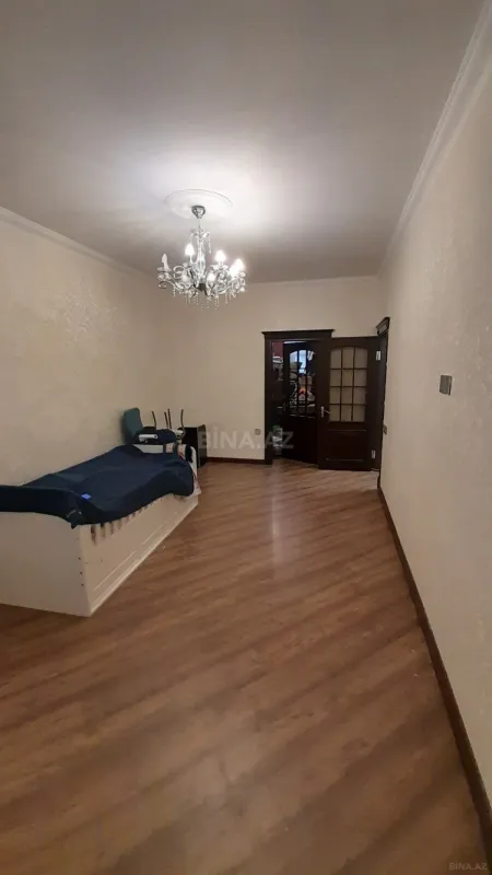 Satılır 3 otaqlı mənzil 51 m²