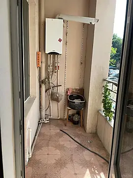 Satılır 2 otaqlı mənzil 97 m²