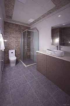 Satılır 3 otaqlı mənzil 130 m²