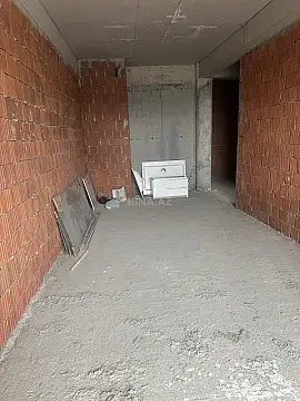 Satılır 2 otaqlı mənzil 92 m²