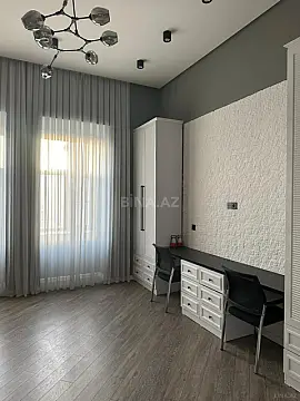 Kirayə verilir 3 otaqlı mənzil 140 m²