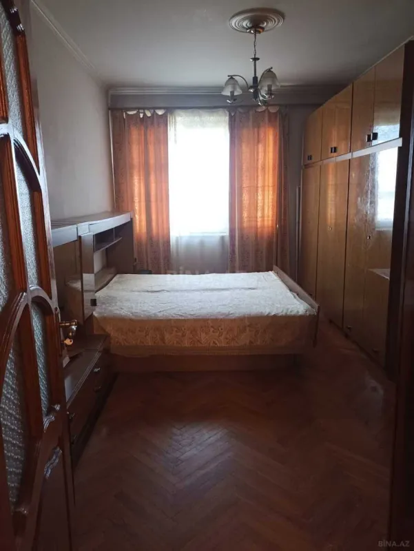 Satılır 2 otaqlı mənzil 55 m²