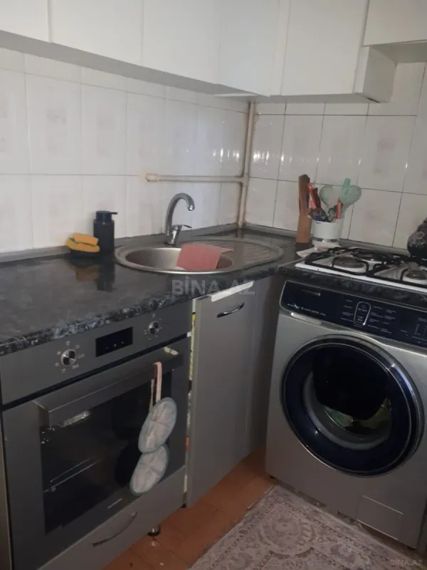 Satılır 3 otaqlı mənzil 58 m²