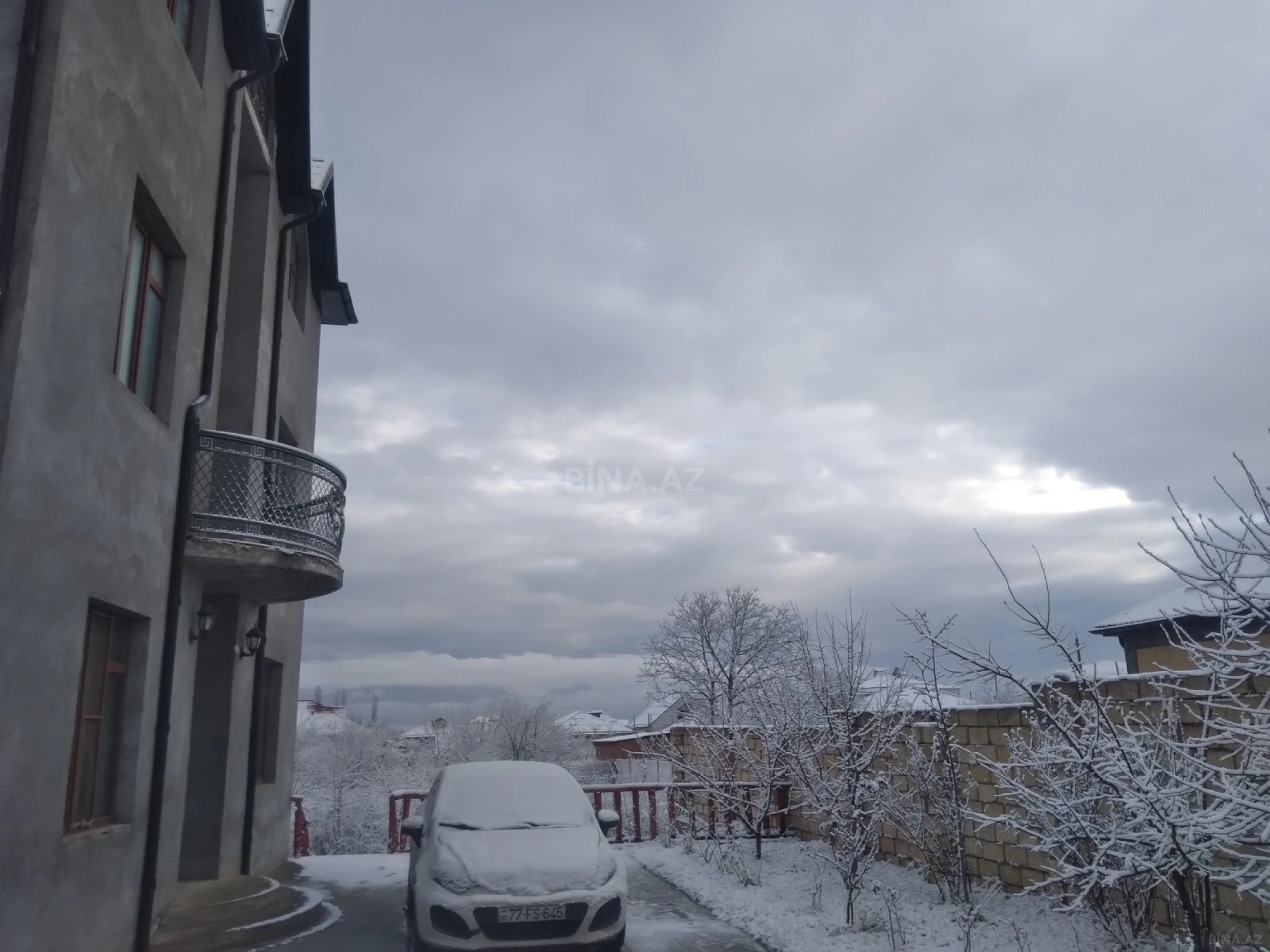 Kirayə verilir 4 otaqlı həyət evi 100 m²