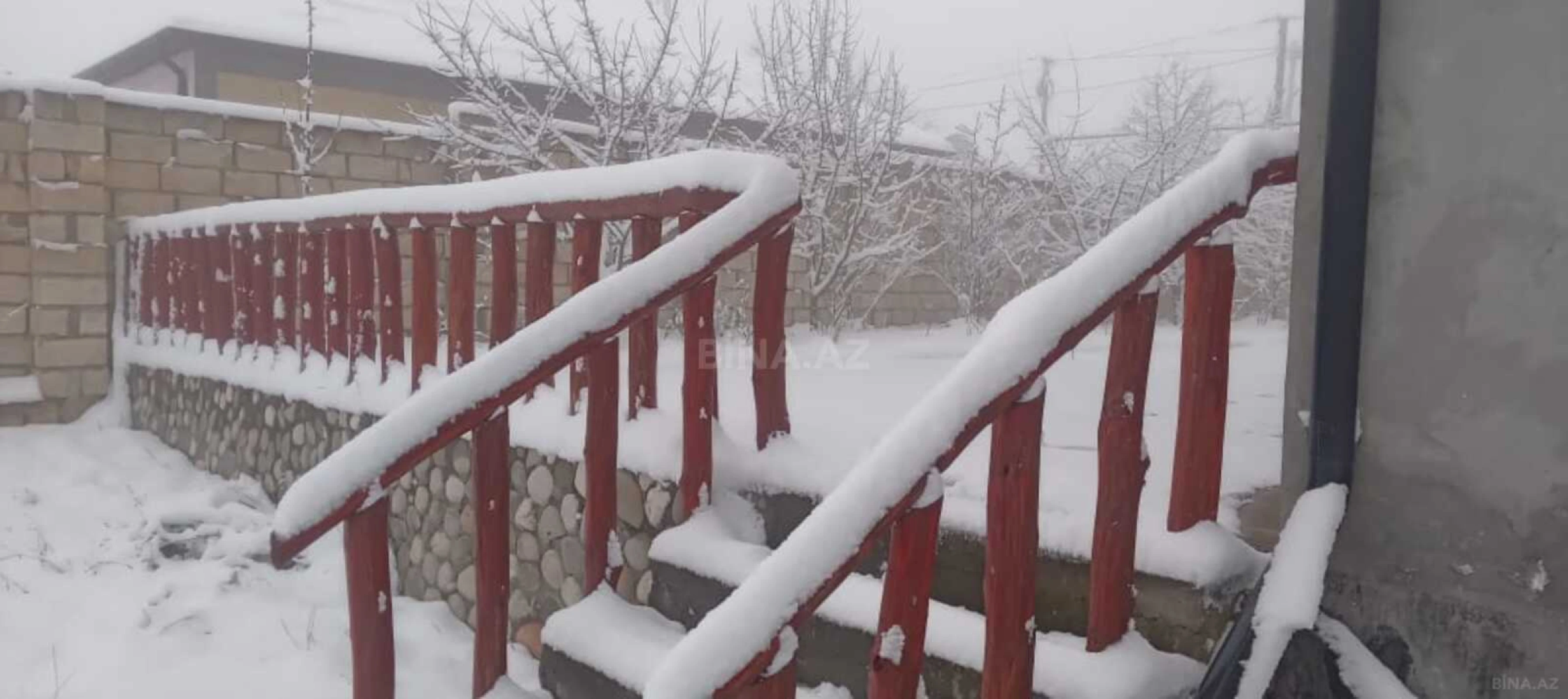 Kirayə verilir 4 otaqlı həyət evi 100 m²