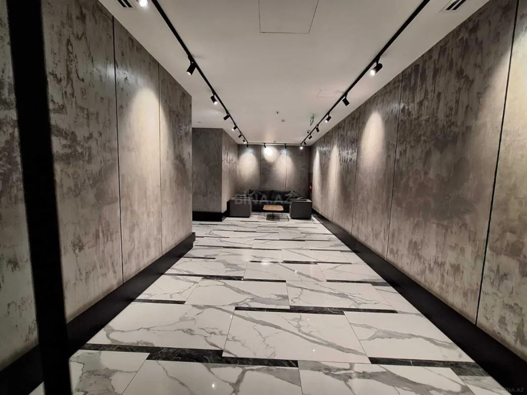 Satılır 3 otaqlı mənzil 163 m²