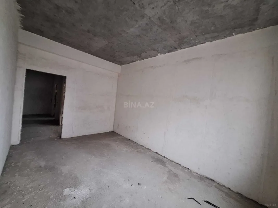 Satılır 3 otaqlı mənzil 163 m²