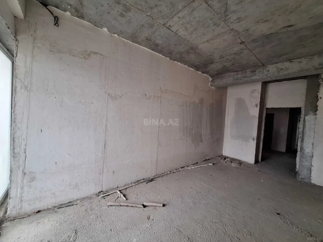 Satılır 3 otaqlı mənzil 163 m²