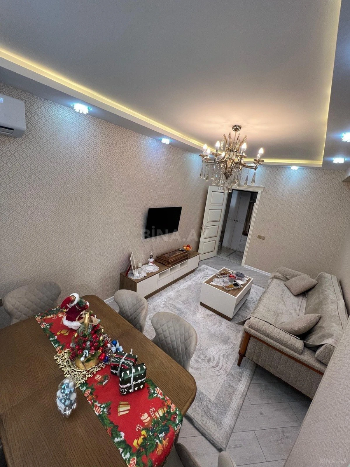 Satılır 3 otaqlı mənzil 83 m²