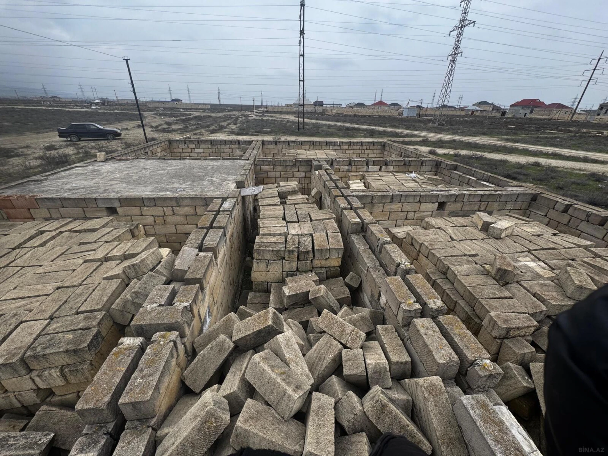 Satılır torpaq sahəsi 6 m²