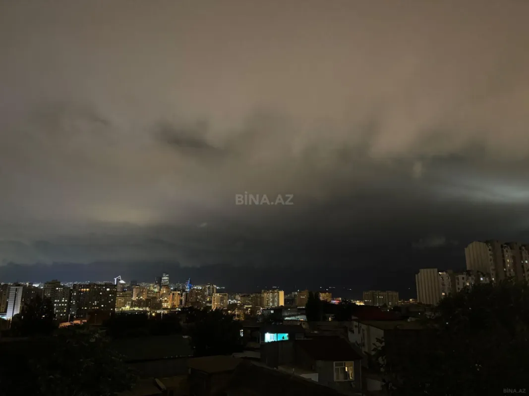 Kirayə verilir 2 otaqlı mənzil 110 m²