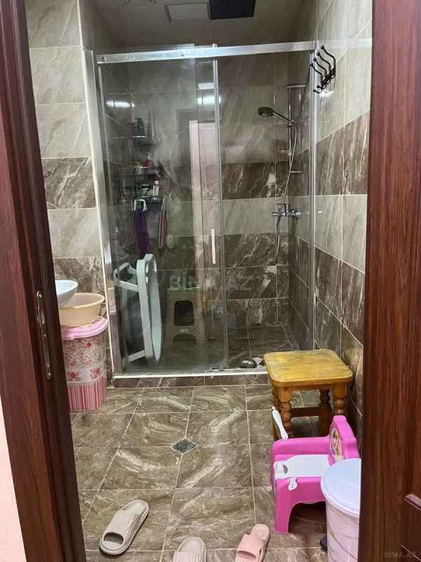 Satılır 3 otaqlı mənzil 110 m²
