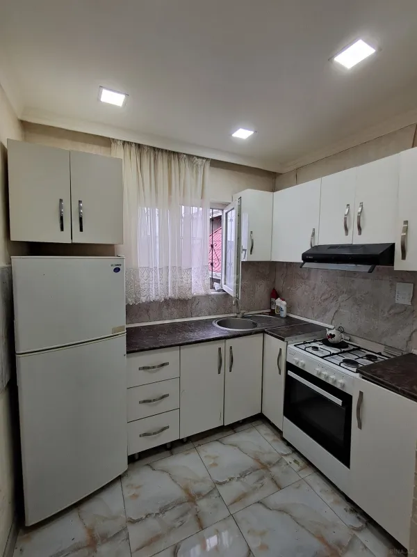 Satılır 3 otaqlı həyət evi 120 m²