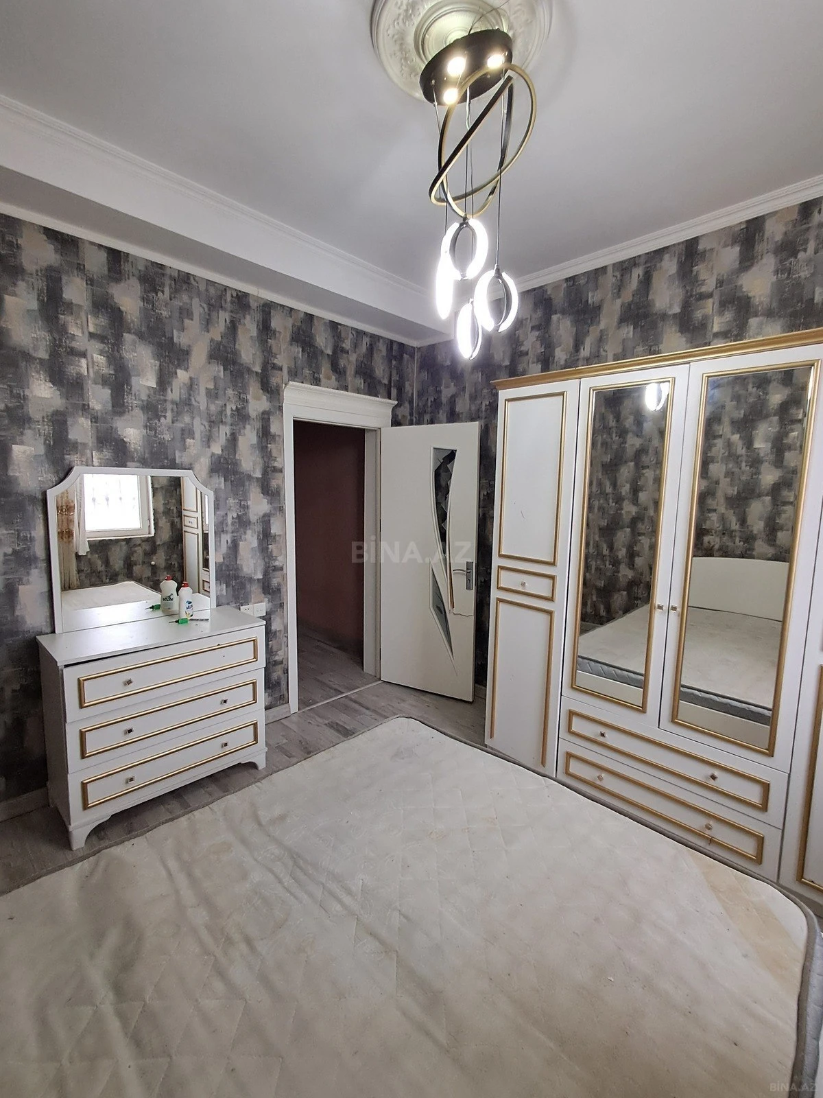 Satılır 3 otaqlı həyət evi 120 m²