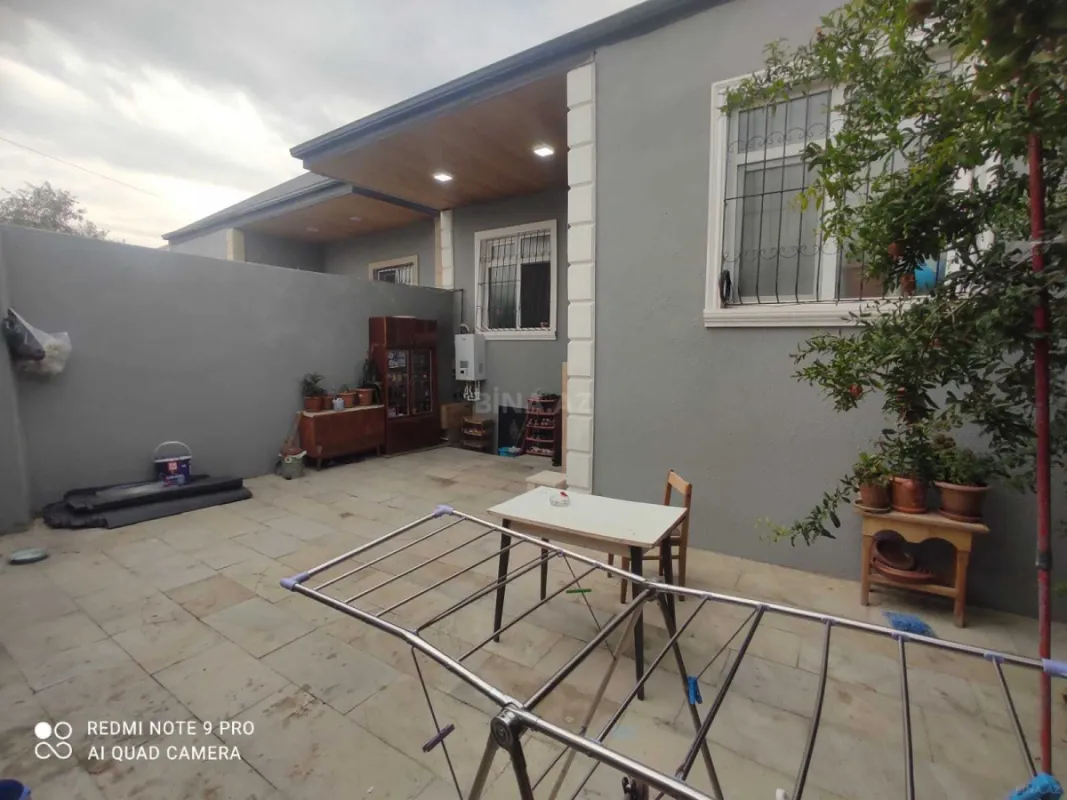 Satılır 3 otaqlı həyət evi 100 m²