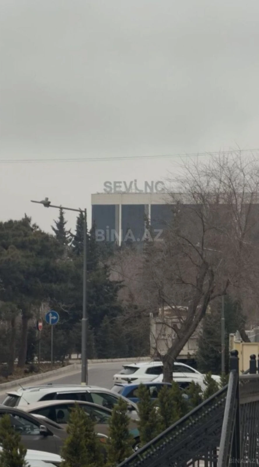 Kirayə verilir obyekt 211 m²