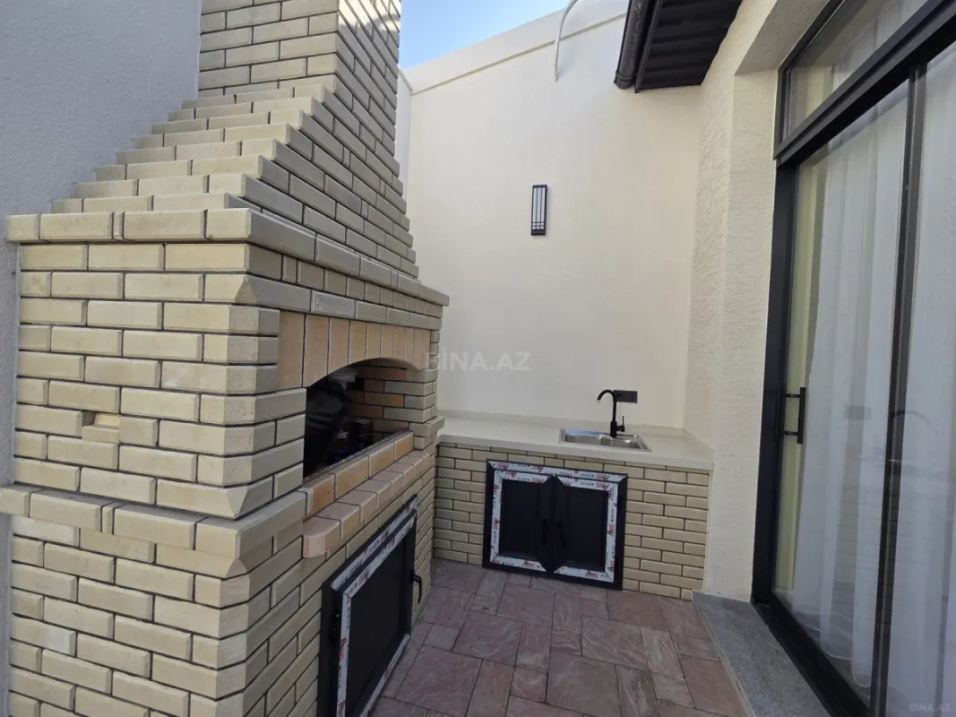 Satılır 6 otaqlı həyət evi 320 m²