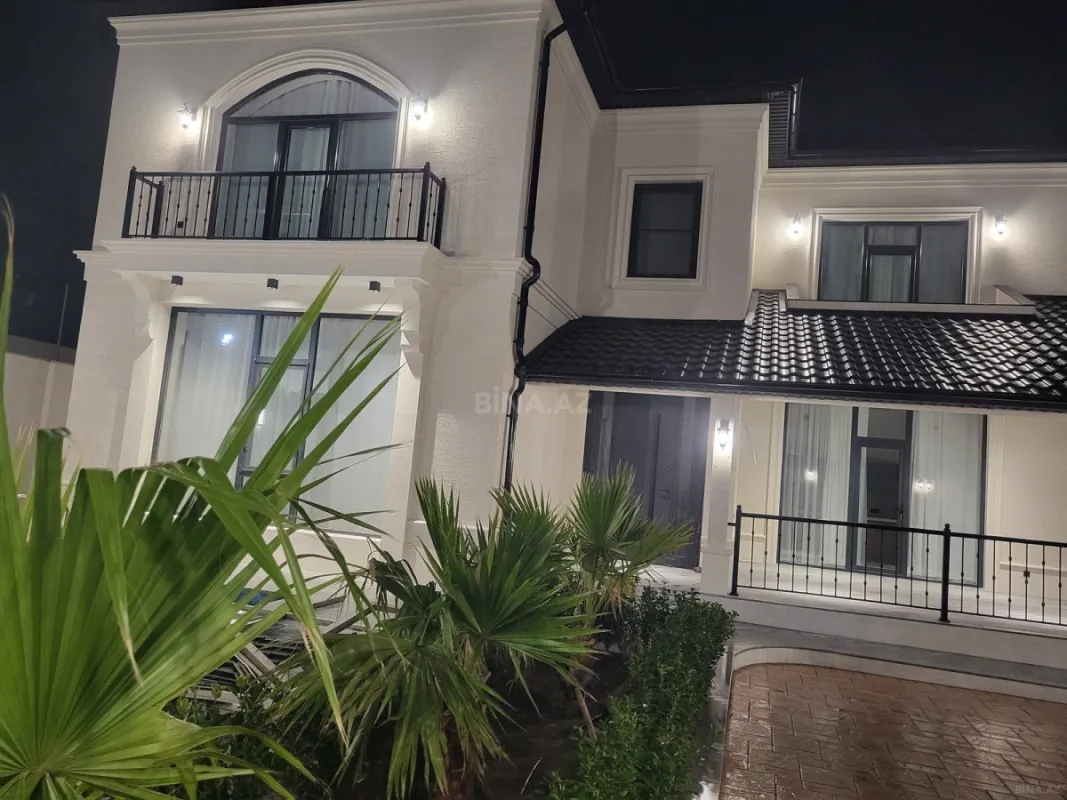 Satılır 6 otaqlı həyət evi 320 m²