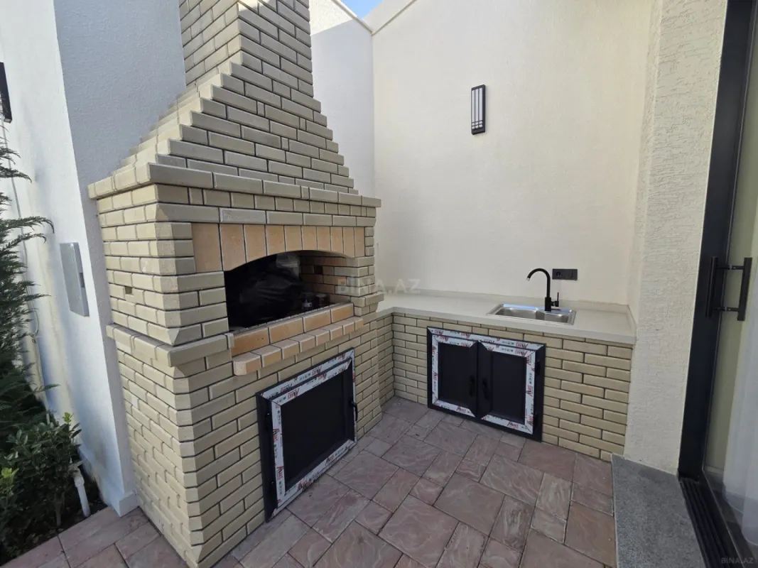 Satılır 6 otaqlı həyət evi 320 m²