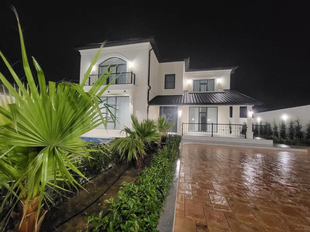 Satılır 6 otaqlı həyət evi 320 m²