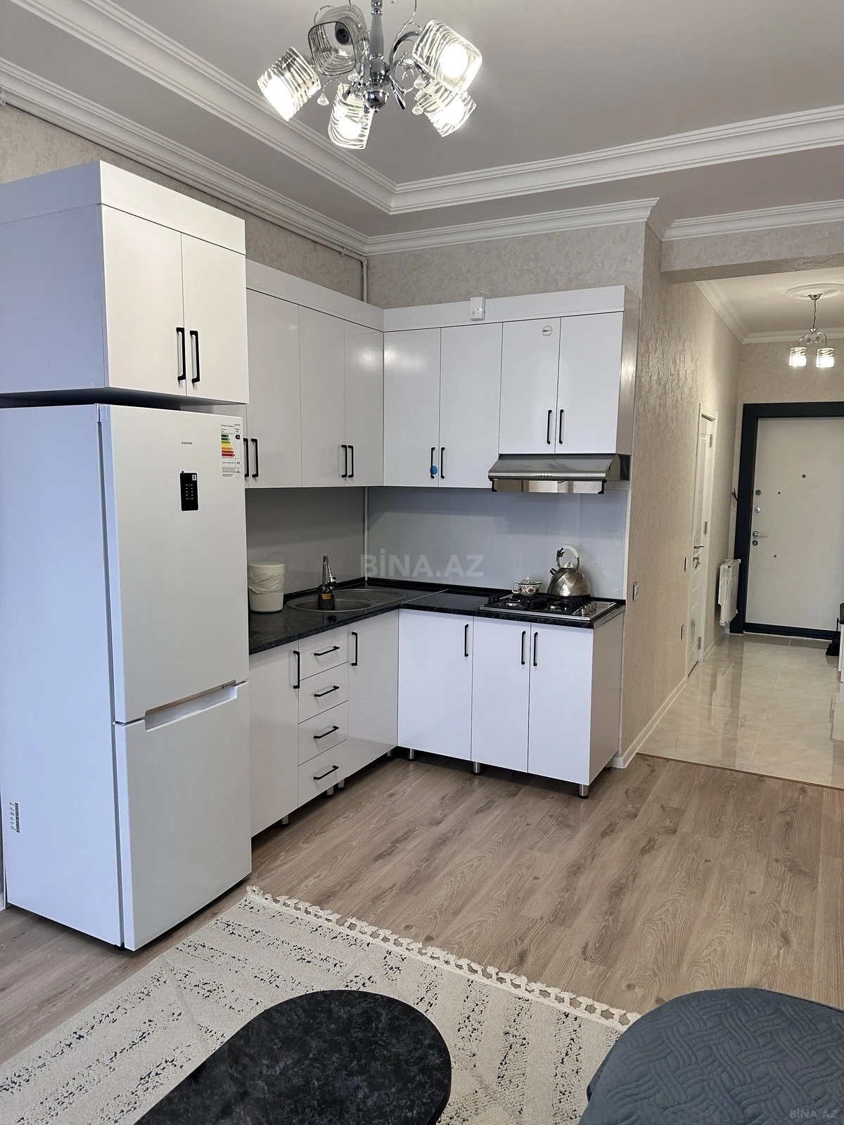 Kirayə verilir 2 otaqlı mənzil 58 m²