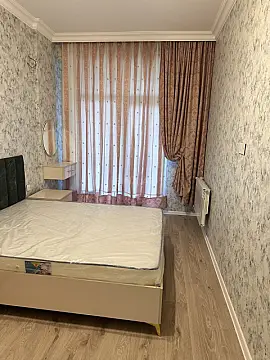 Kirayə verilir 2 otaqlı mənzil 58 m²