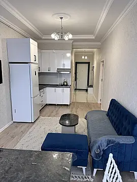 Kirayə verilir 2 otaqlı mənzil 58 m²