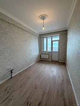 Satılır 2 otaqlı mənzil 61 m²