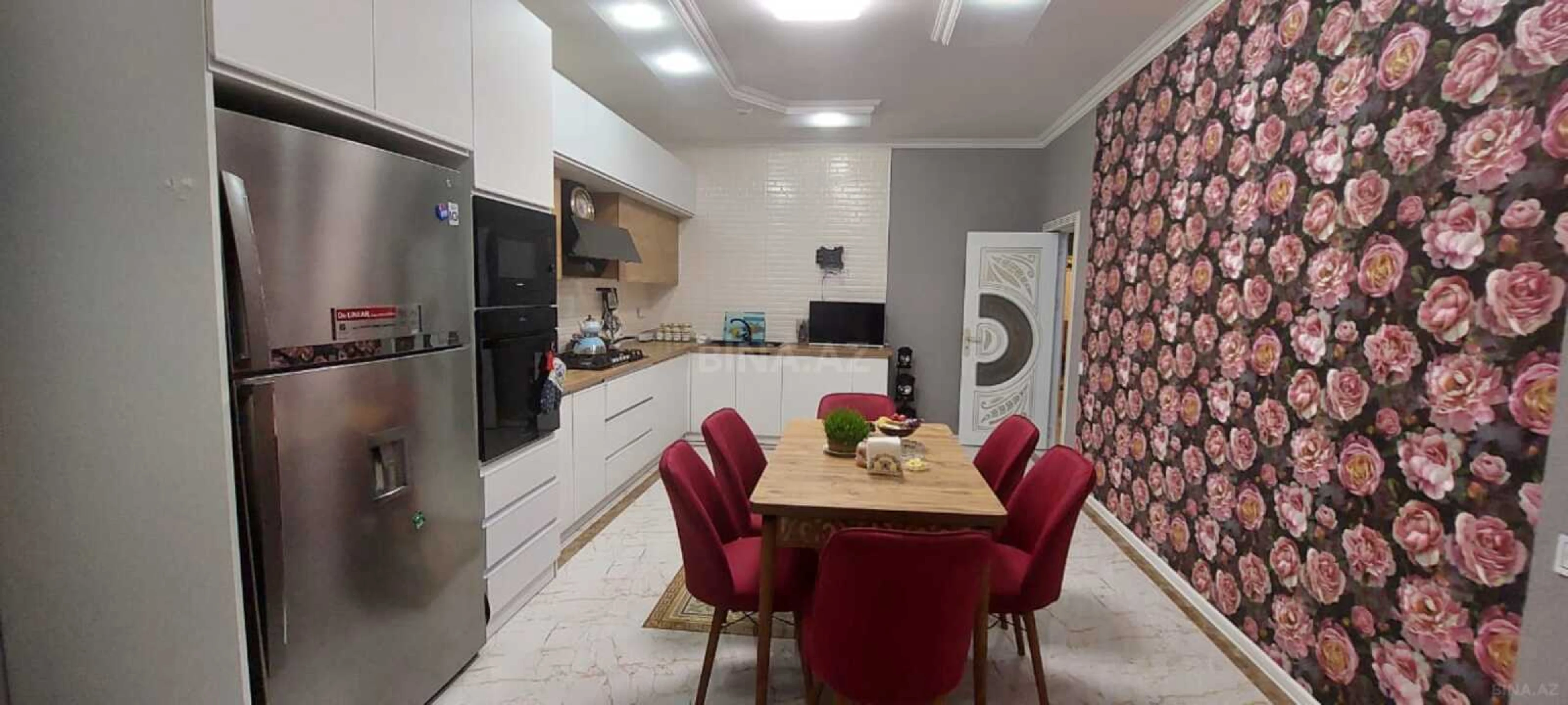 Kirayə verilir 4 otaqlı həyət evi 200 m²