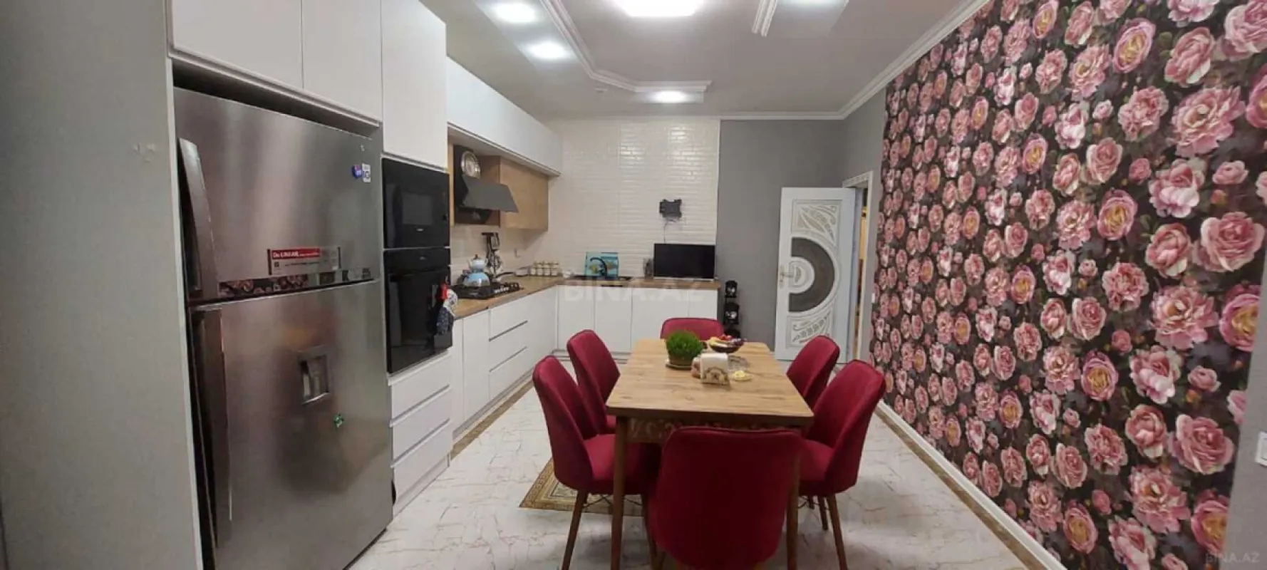 Kirayə verilir 4 otaqlı həyət evi 200 m²