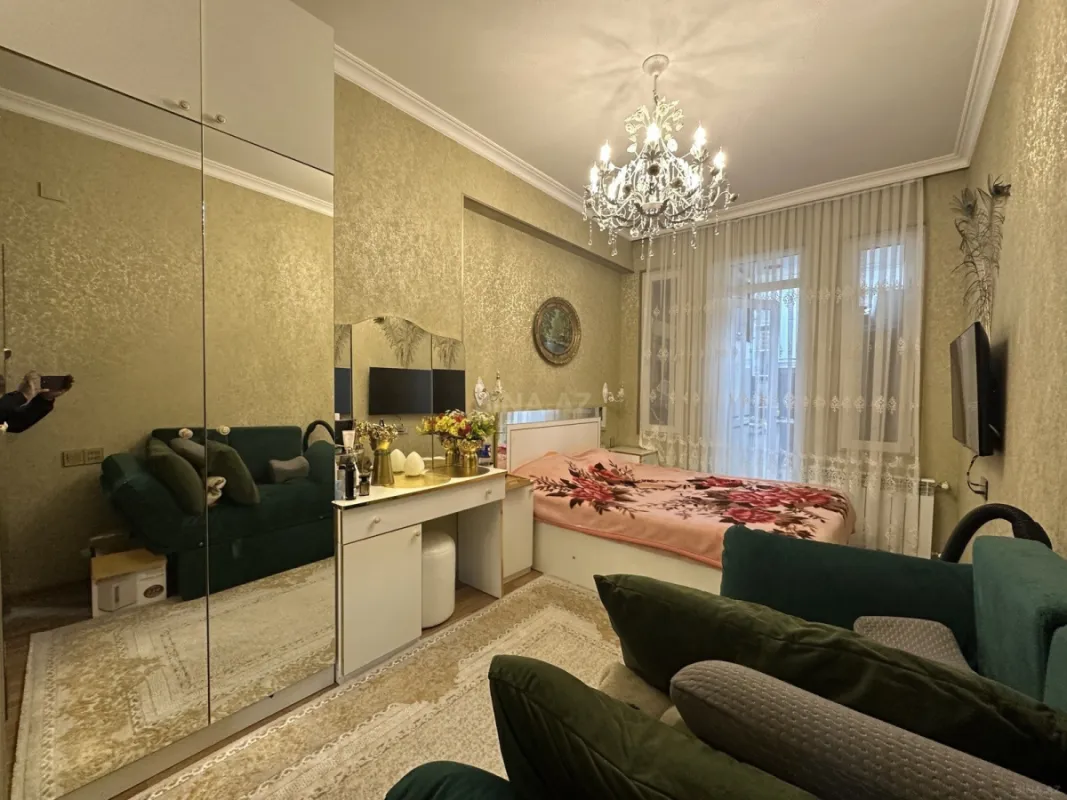 Satılır 2 otaqlı mənzil 58 m²