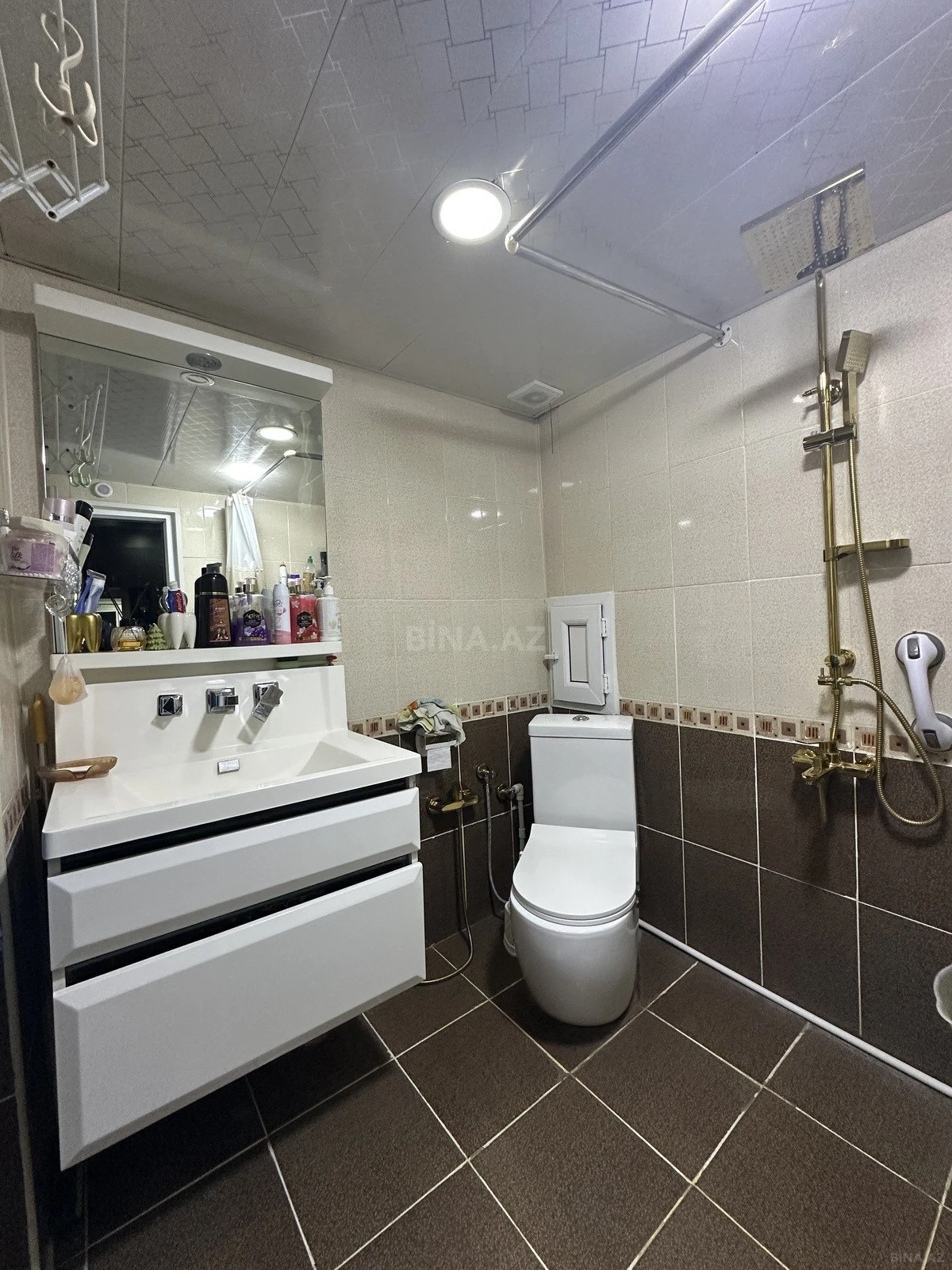 Satılır 2 otaqlı mənzil 58 m²