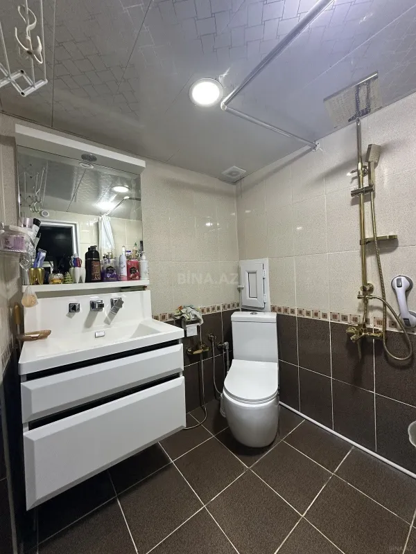 Satılır 2 otaqlı mənzil 58 m²