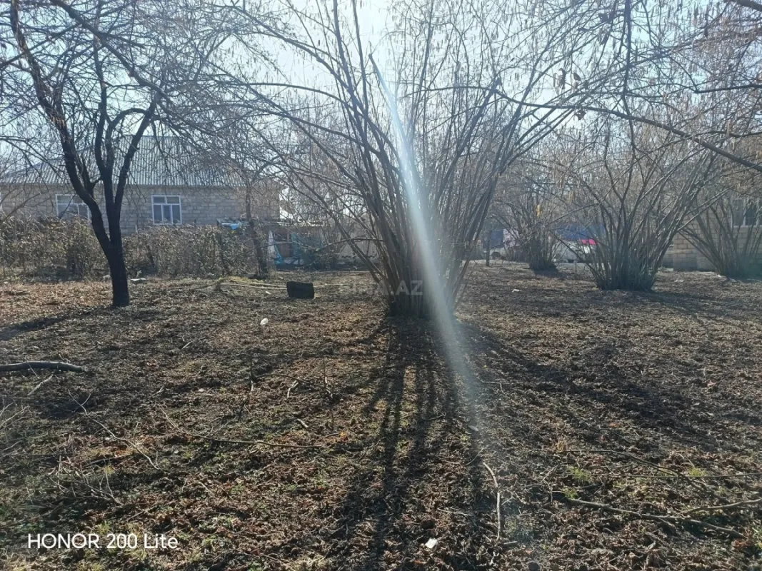 Satılır torpaq sahəsi 6 m²