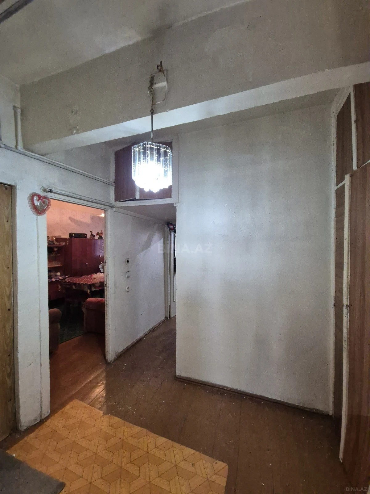 Satılır 2 otaqlı mənzil 60 m²