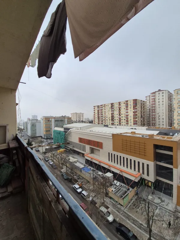 Satılır 2 otaqlı mənzil 60 m²