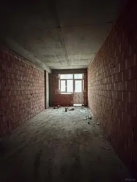 Satılır 2 otaqlı mənzil 78 m²