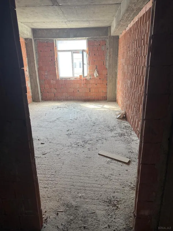 Satılır 2 otaqlı mənzil 78 m²