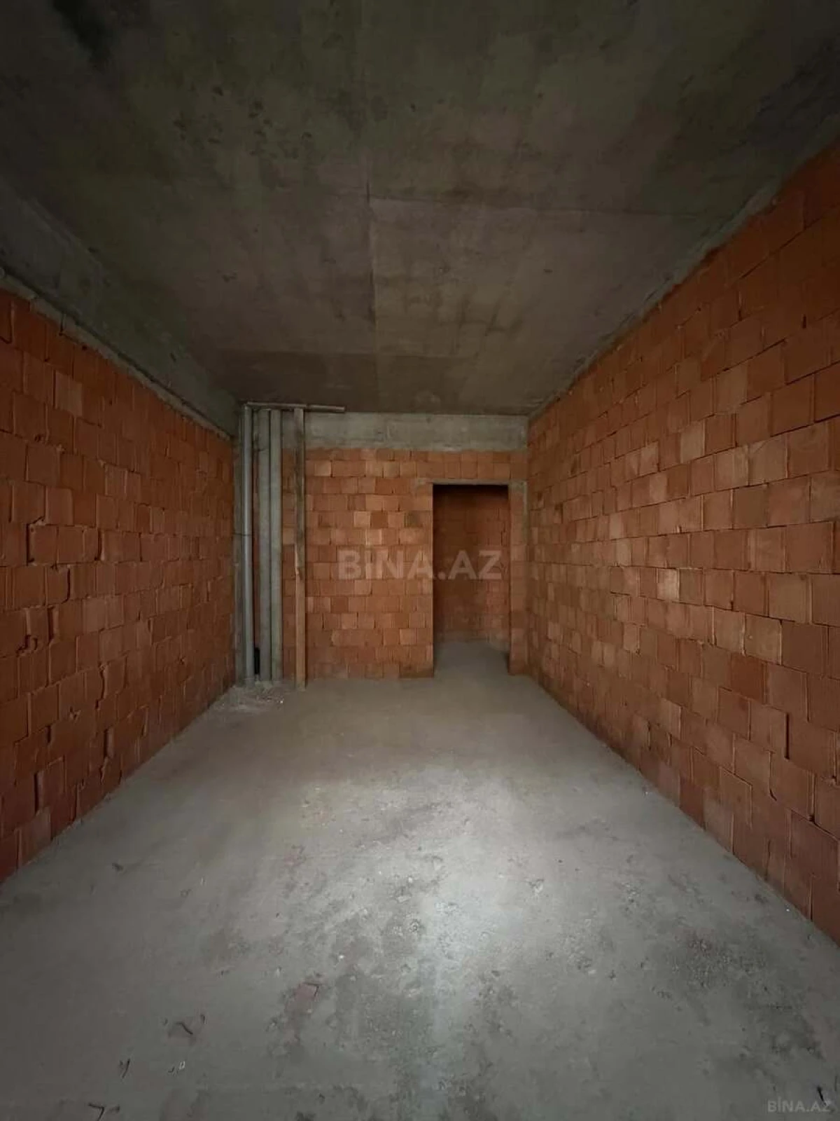 Satılır 2 otaqlı mənzil 78 m²