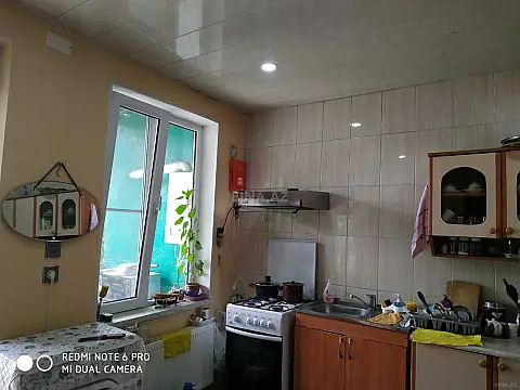 Satılır 5 otaqlı həyət evi 130 m²