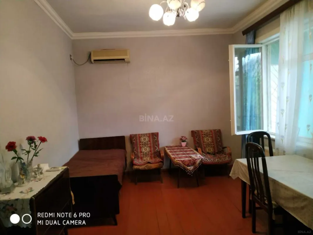 Satılır 5 otaqlı həyət evi 130 m²