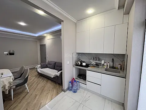 Satılır 2 otaqlı mənzil 64 m²