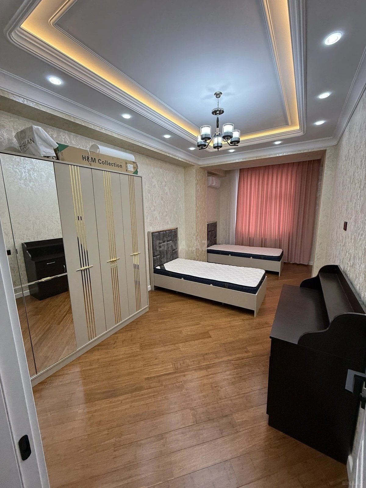 Kirayə verilir 3 otaqlı mənzil 125 m²