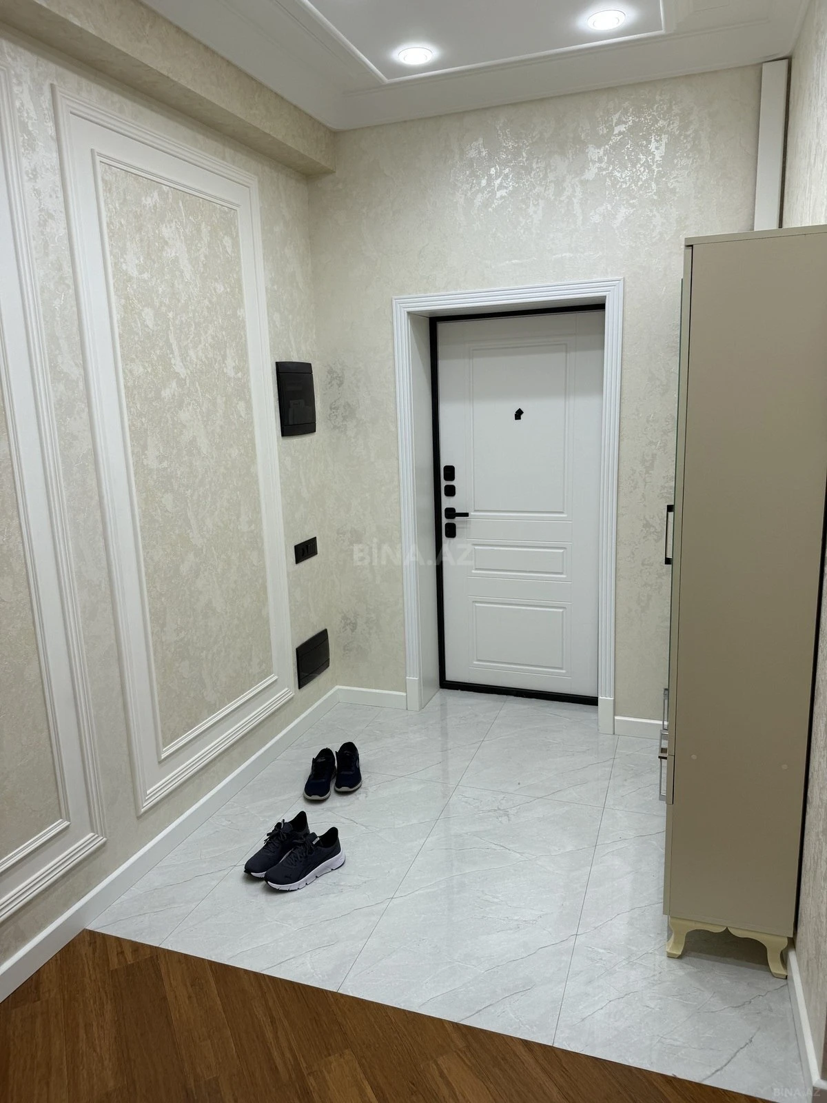 Kirayə verilir 3 otaqlı mənzil 125 m²