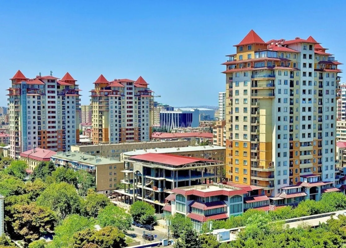 Kirayə verilir 3 otaqlı mənzil 125 m²