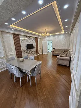 Kirayə verilir 3 otaqlı mənzil 125 m²