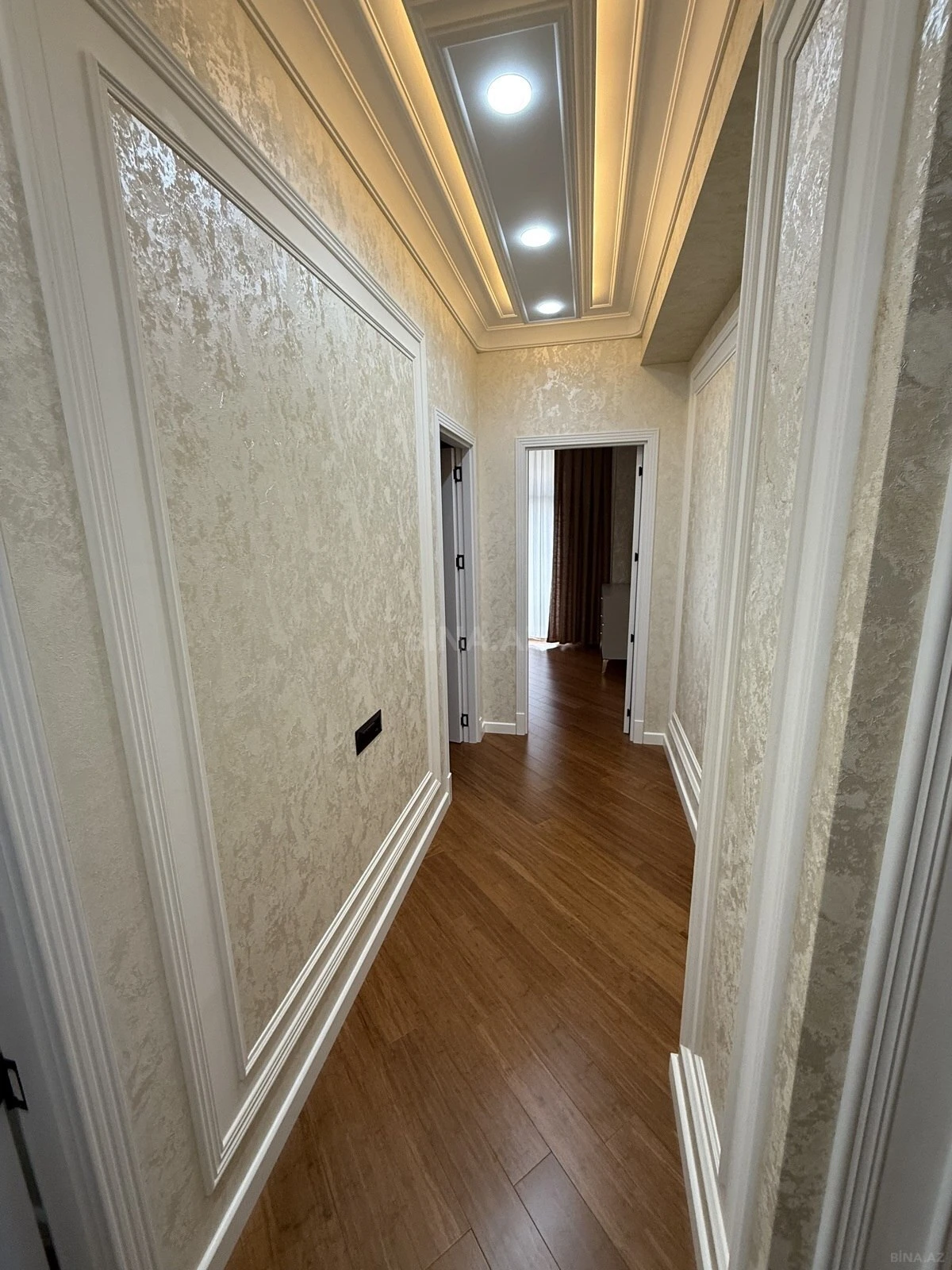 Kirayə verilir 3 otaqlı mənzil 125 m²
