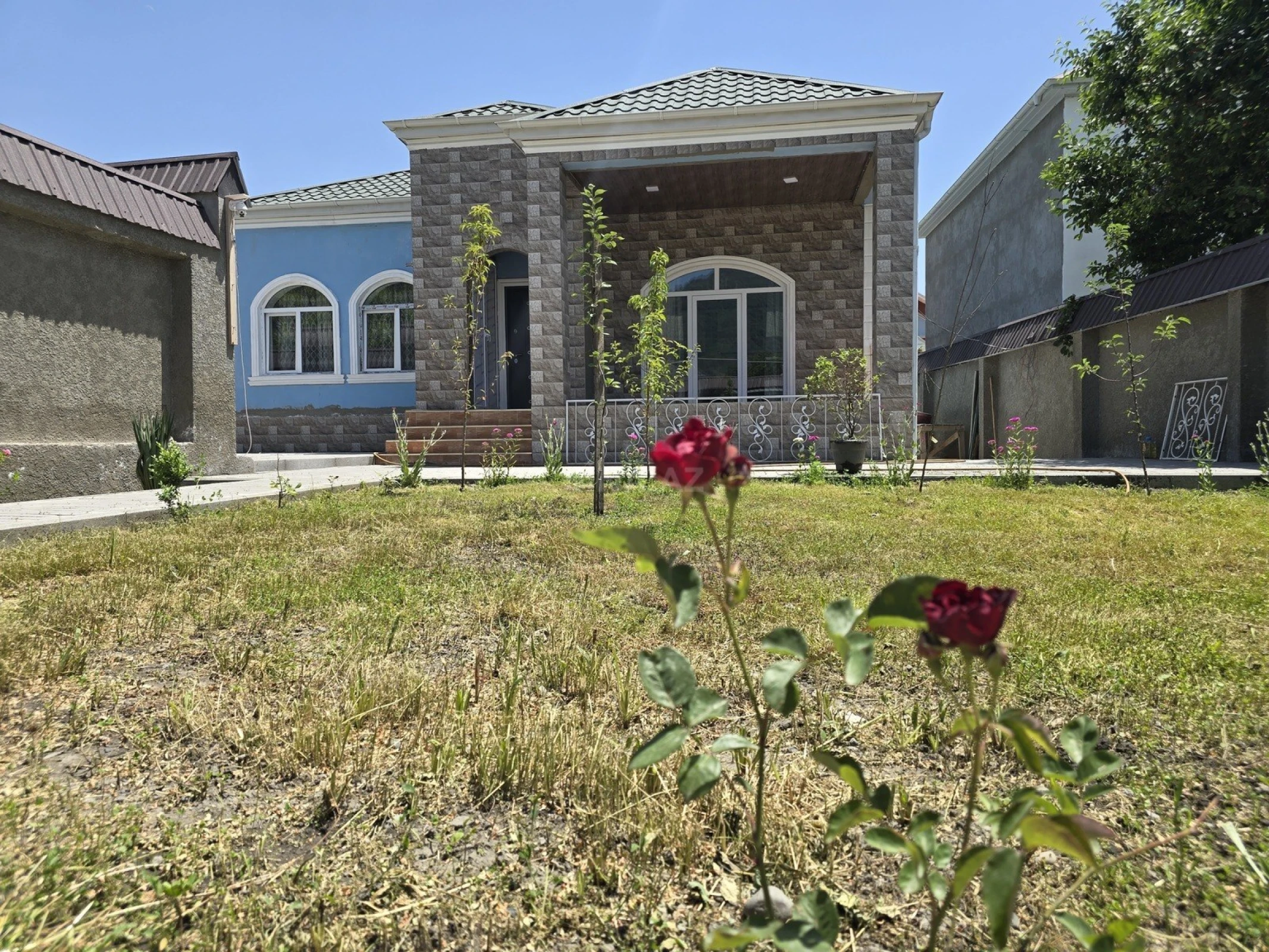 Satılır 3 otaqlı həyət evi 120 m²